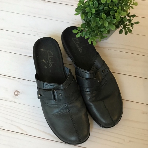 clarks navy blue mules